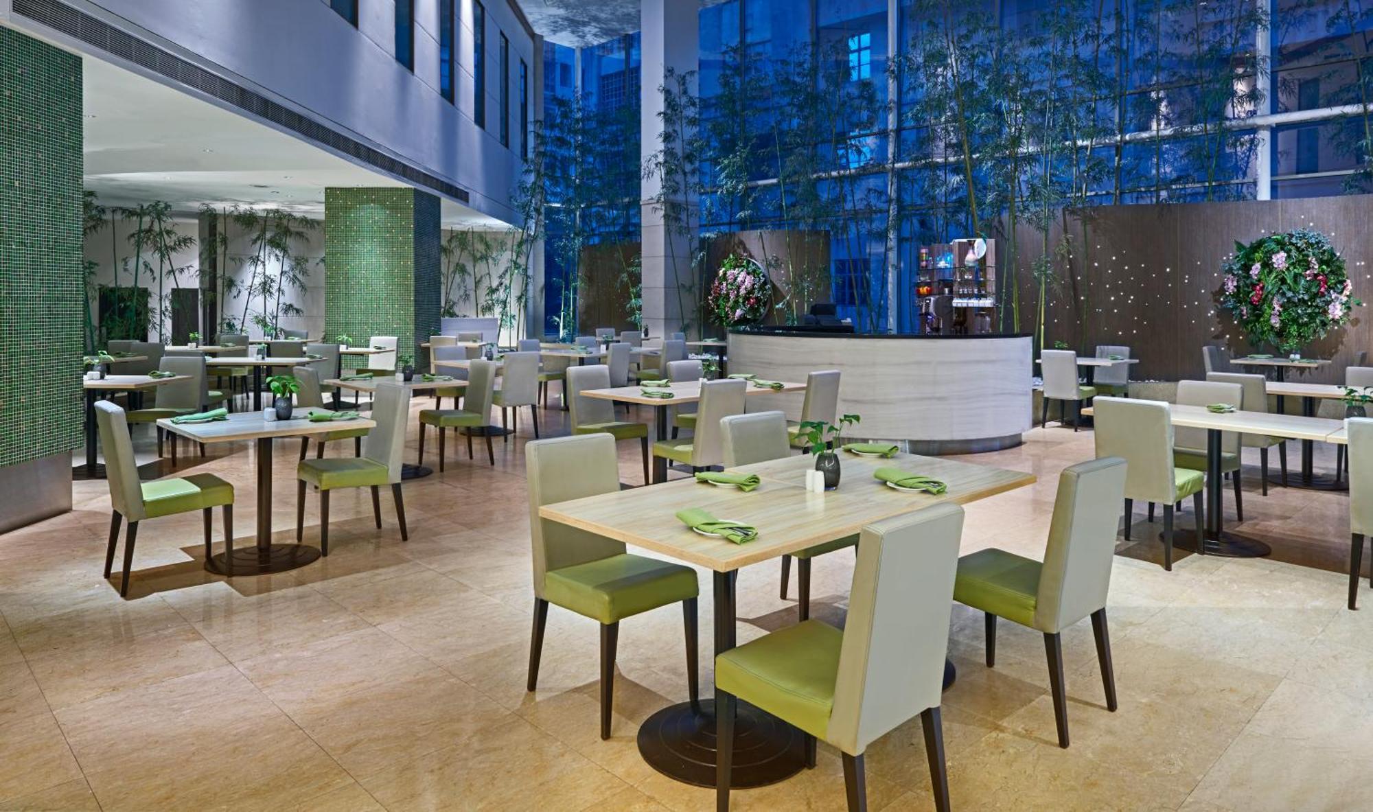 Eastin Hotel Kuala Lumpur Petaling Jaya Exterior foto The Garden Grille