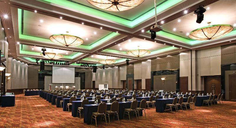Eastin Hotel Kuala Lumpur Petaling Jaya Exterior foto A conference room